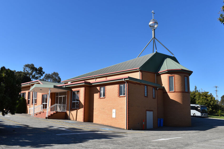 Endeavour Hills, VIC - Baptist :: Australian Christian Church Histories